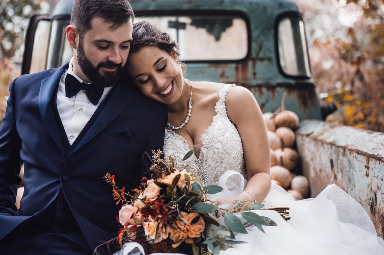 Jak przygotować się do sesji ślubnej – sposób na udane zdjęcia ślubne